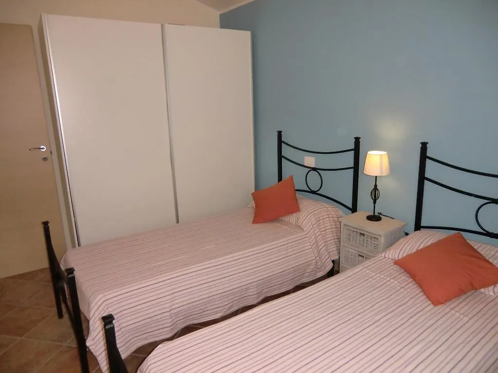Appartement La Casa Felice Appartamenti Chia Italië
