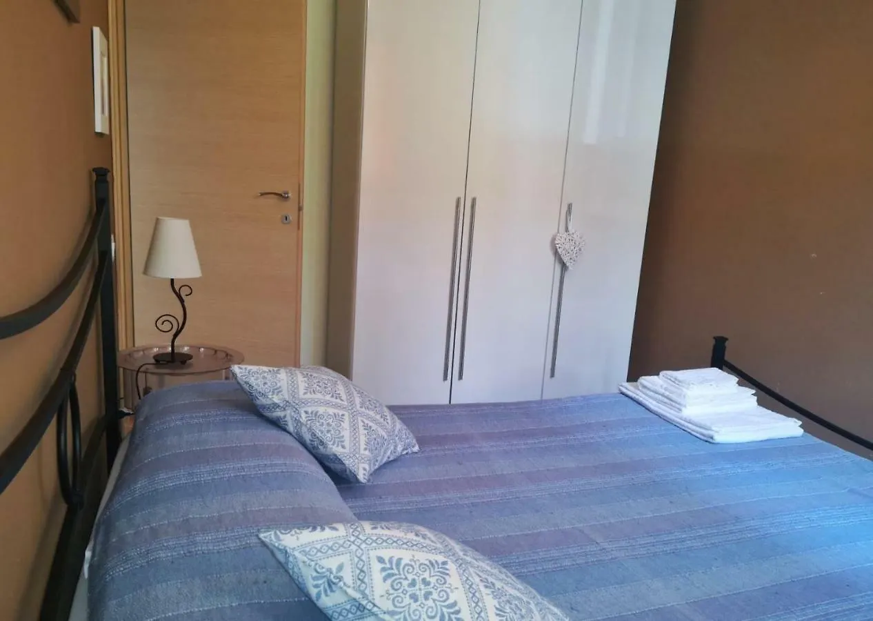 La Casa Felice Appartamenti Chia 0*,  Italië